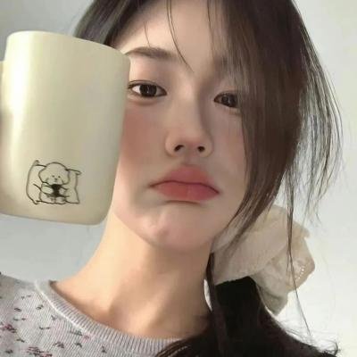 君有云