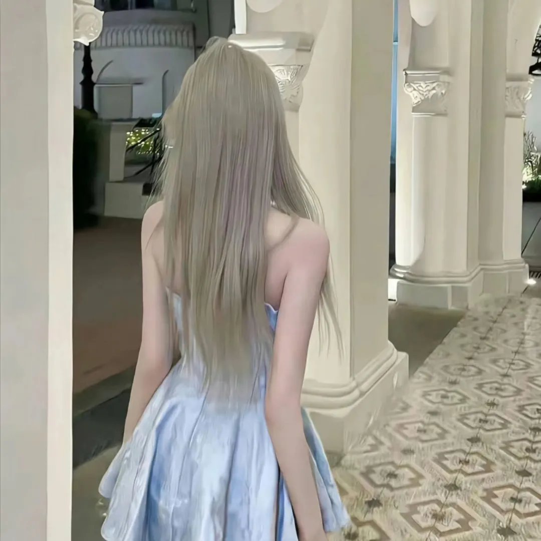 他与神明同时降临